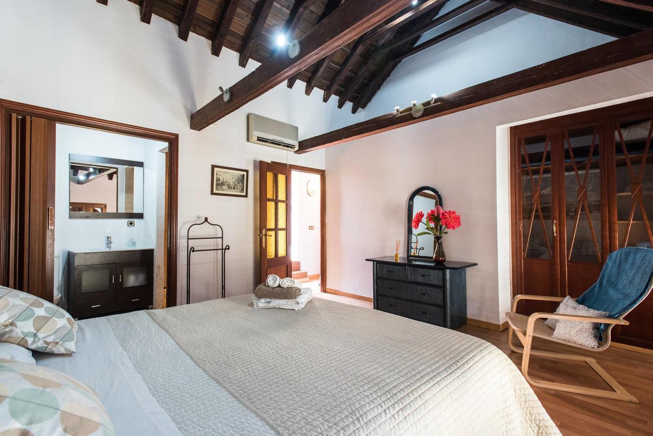 The Bell Ringer House Apartamento Sevilha Exterior foto